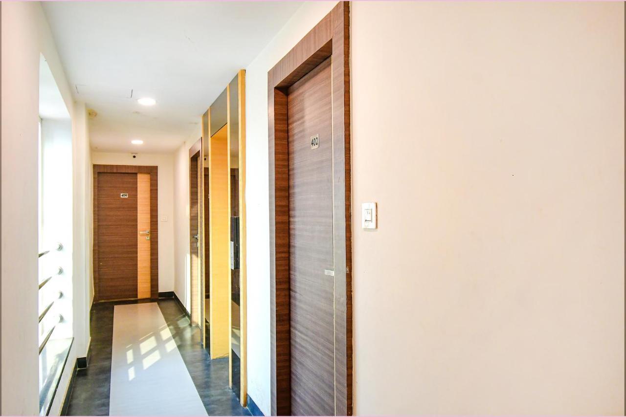 Fabhotel Kzar Select - 2Km From Park Street Колката Екстериор снимка